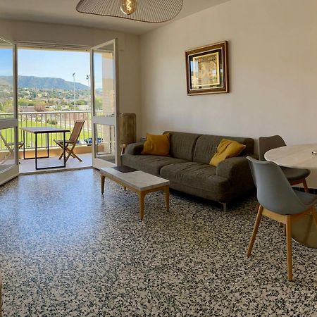 T3 A 300M Plage Avec Piscine Tennis Le Lavandou Kültér fotó